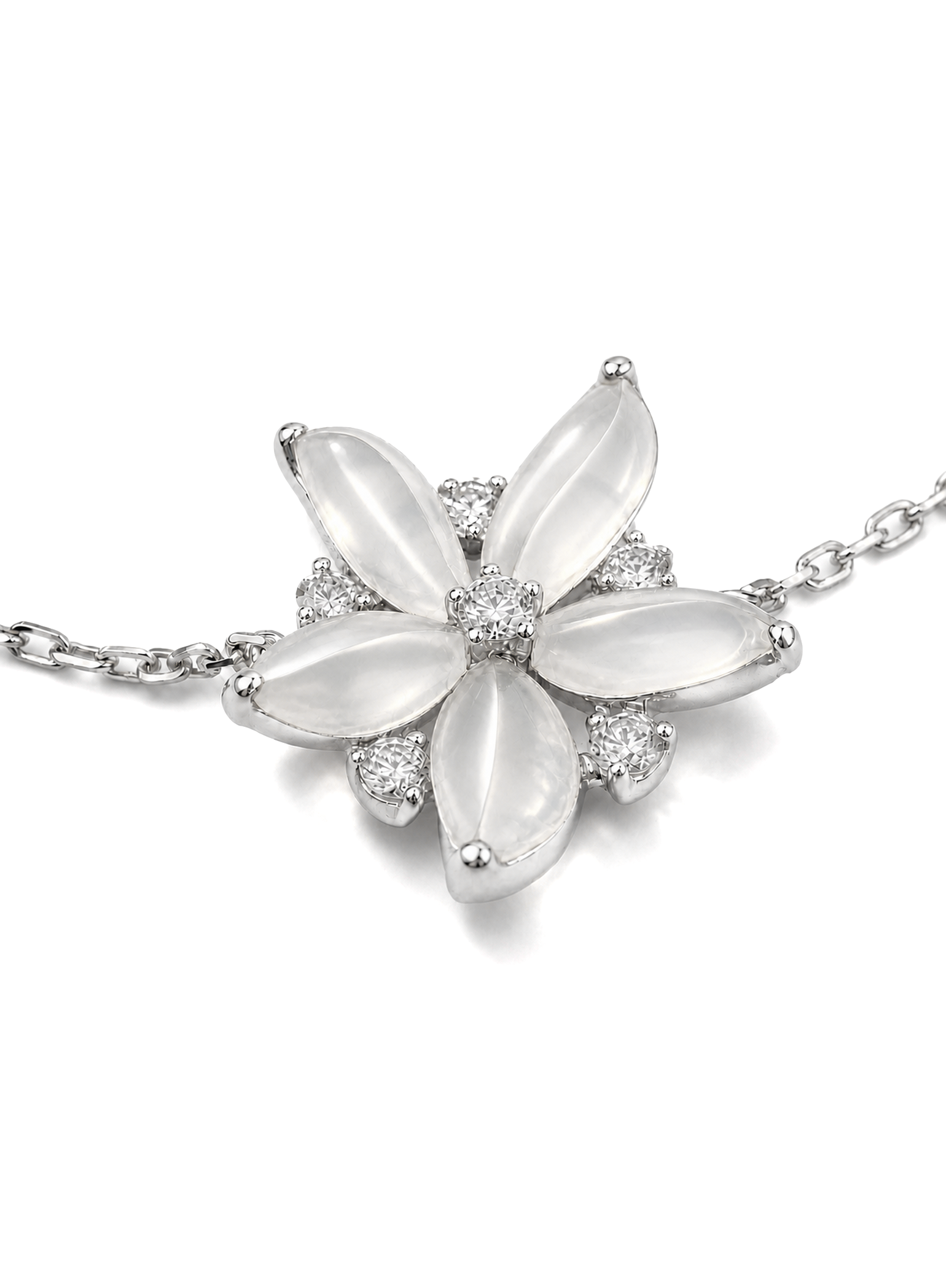 Spin Flower · Zero One Zero 18K Gold Jadeite and Diamond Bracelet