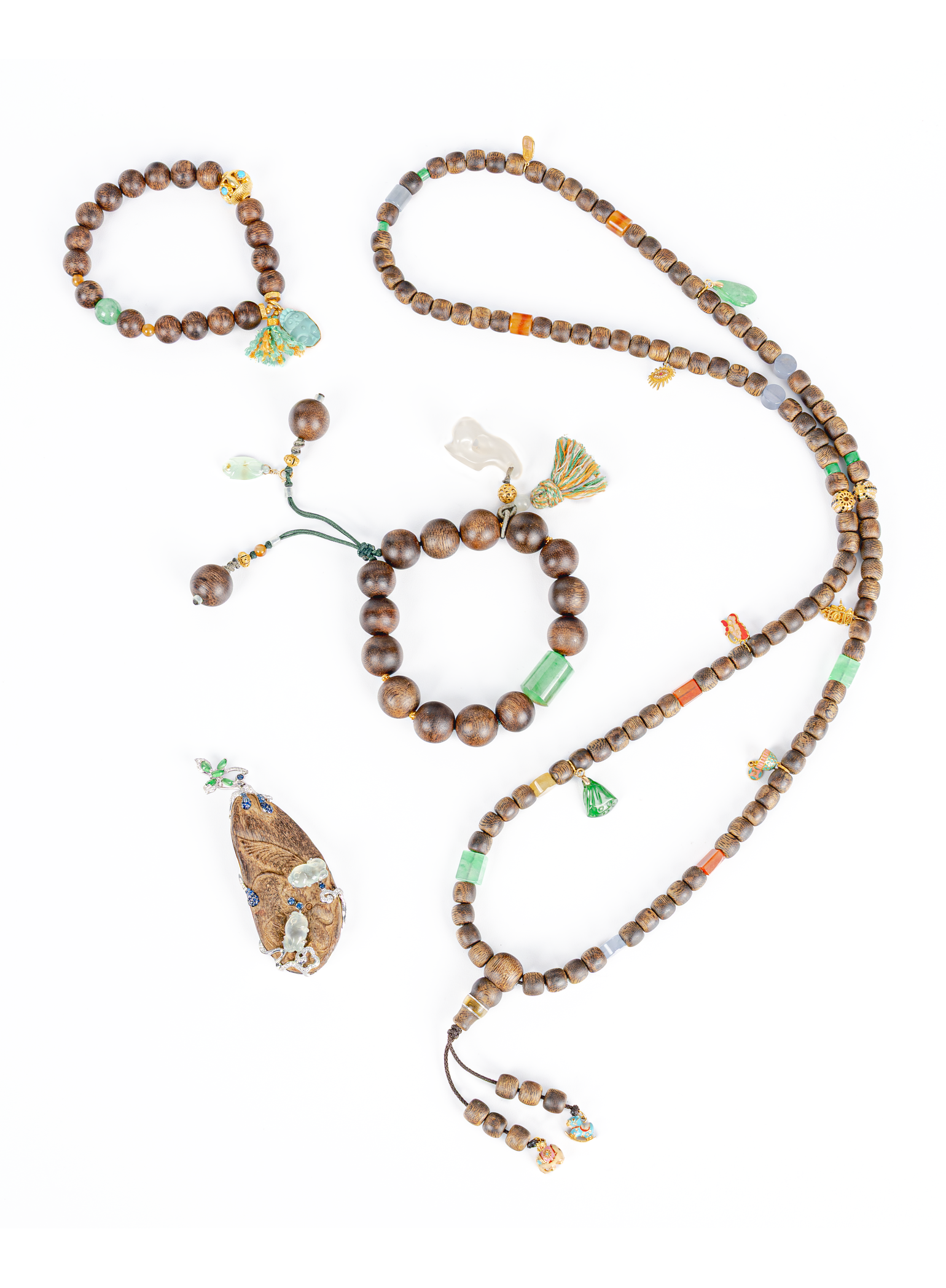 「Tanxi Fish Tale」 18K Gold Gemstone-Set Glassy Jadeite Small Fish and Lotus Sandalwood Jewellery Suite