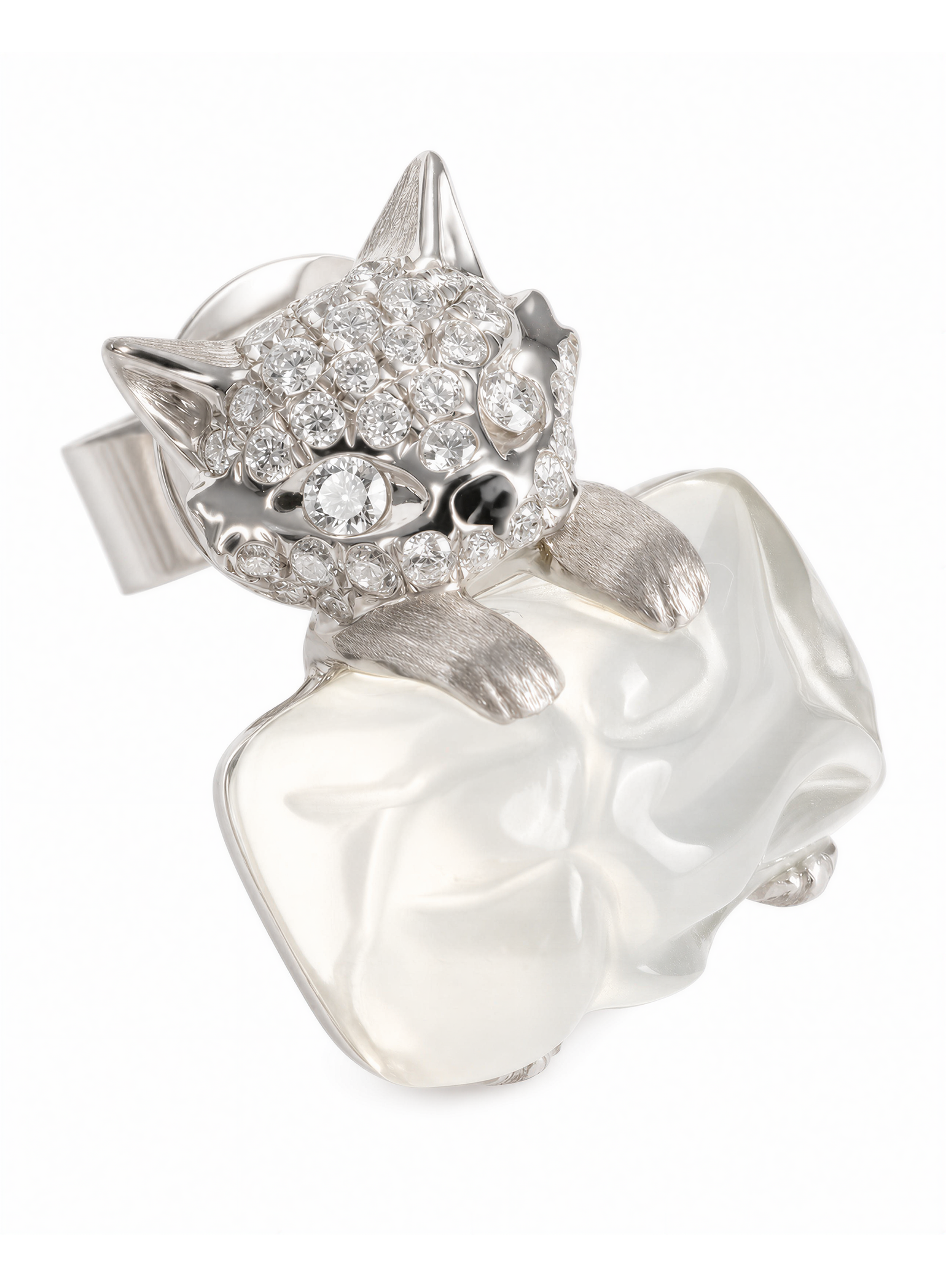 「Arctic Wildlife」Animal-themed 18K Gold Jadeite & Gems Jewelry Suite