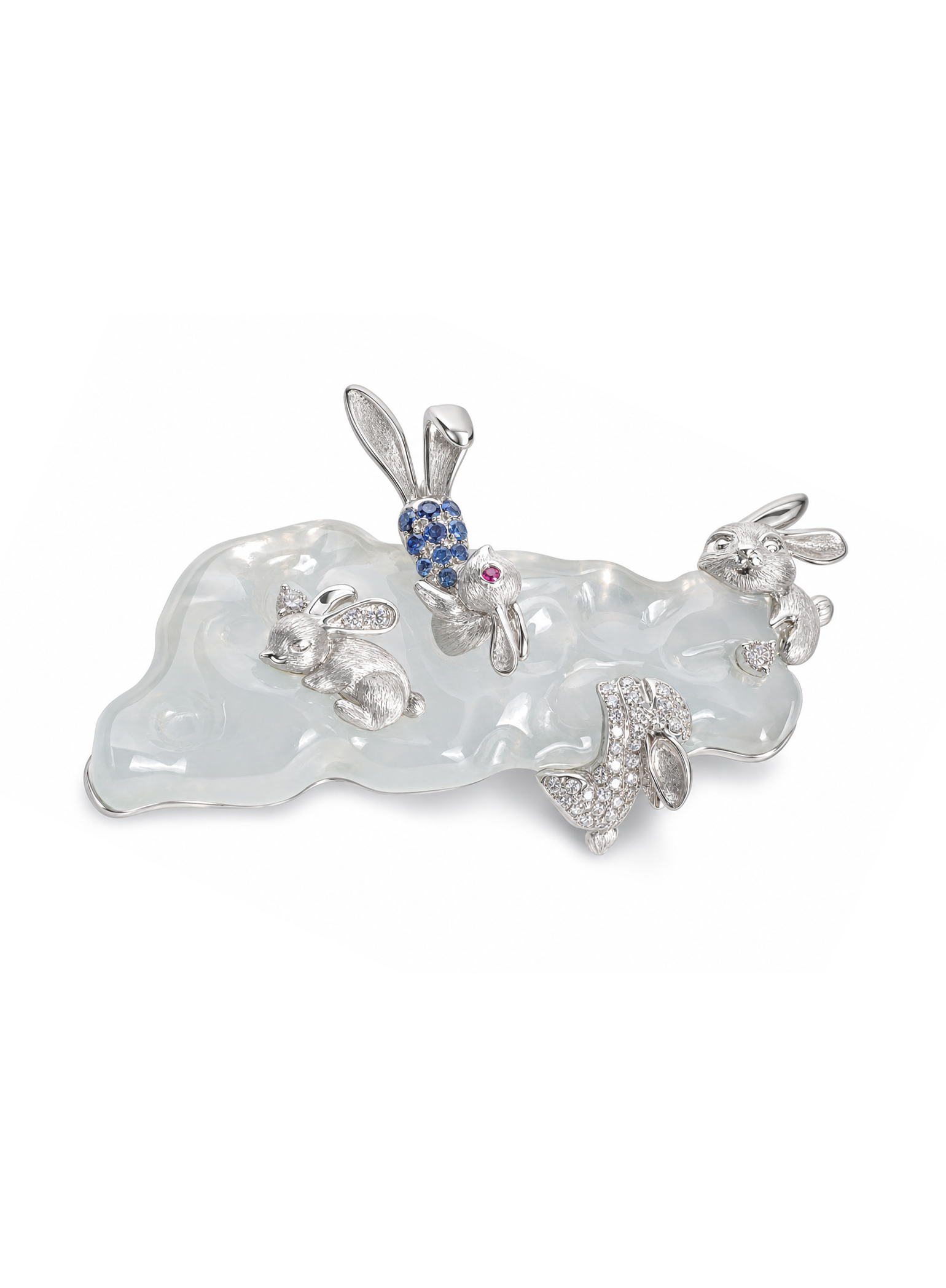 「Arctic Wildlife」Animal-themed 18K Gold Jadeite & Gems Jewelry Suite